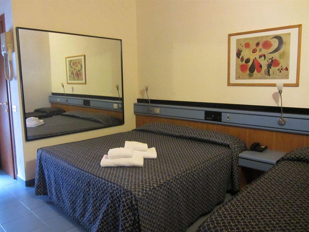 Hotel Nizza Milan Luaran gambar