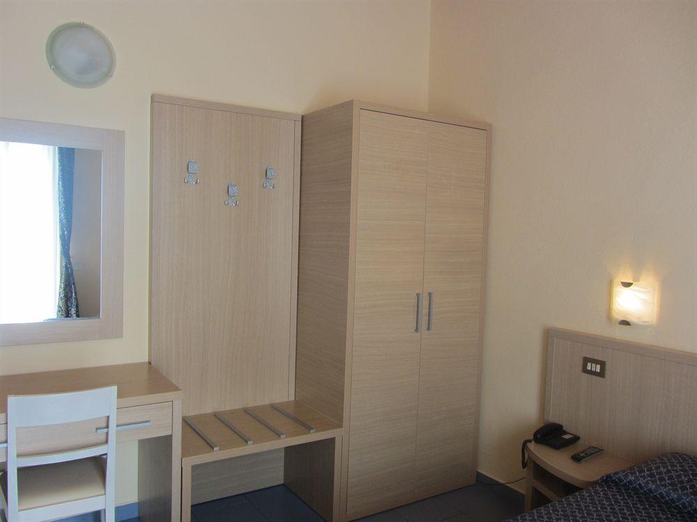 Hotel Nizza Milan Luaran gambar