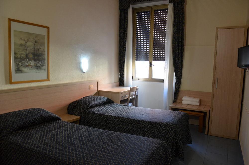 Hotel Nizza Milan Luaran gambar